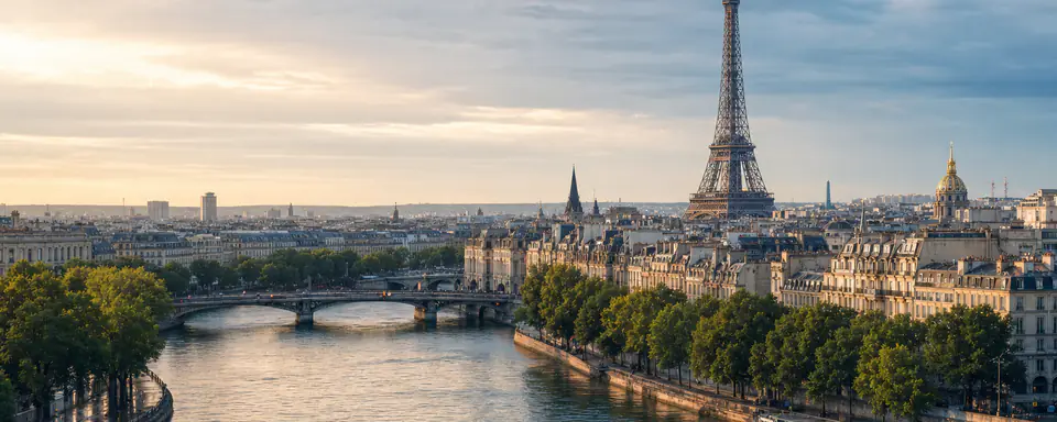 Illustrated panoramic view representing Paris, France, in natural weather light