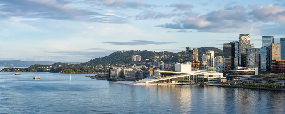 Illustrated panorama of Oslo's fjordfront with the opera house, modern skyline, and wooded hills
